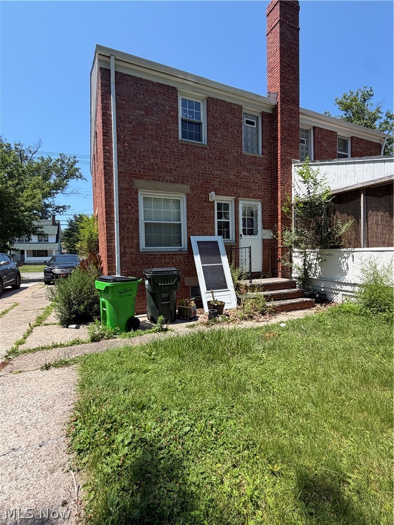 Shoreview Ave - Residential