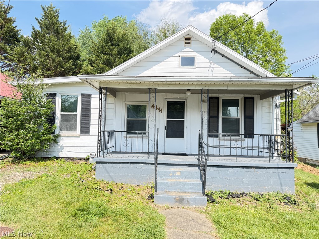 3 bedroom, 1 bathroom home in a convenient location. This updated home features a fresh remodel with new countertops, some new flooring, a new HVAC system, and a new refrigerator. Outside offers a private fenced-in backyard with a deck, perfect for relaxing or entertaining.