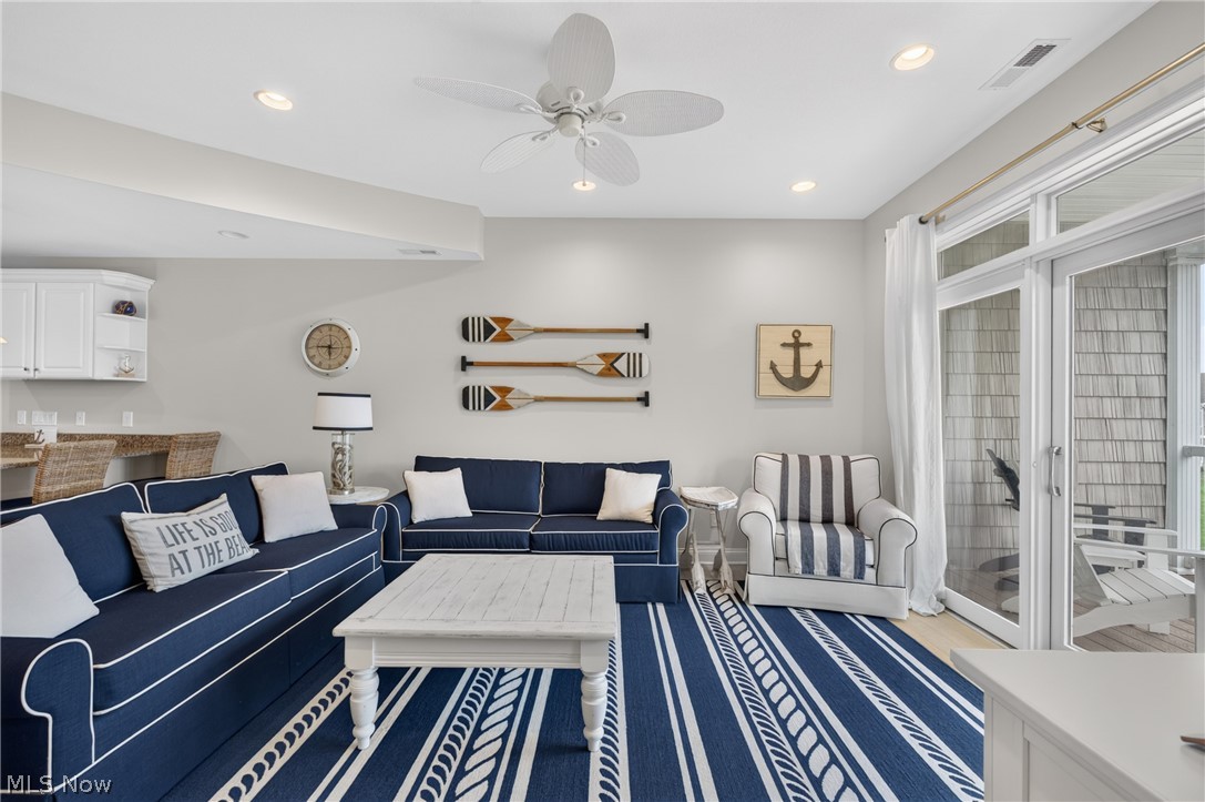 Beach Towne Condo - Residential