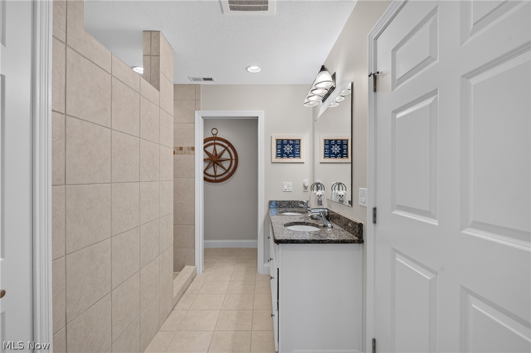 Beach Towne Condo - Residential