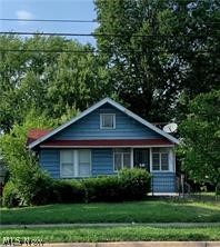 INVESTMENT OPPORTUNITY! Home is currently being used as a rental property with a long-term tenant who pays $725 per month and all utilities. Lease is current until 7/2026 Additional properties available to purchase as a package.