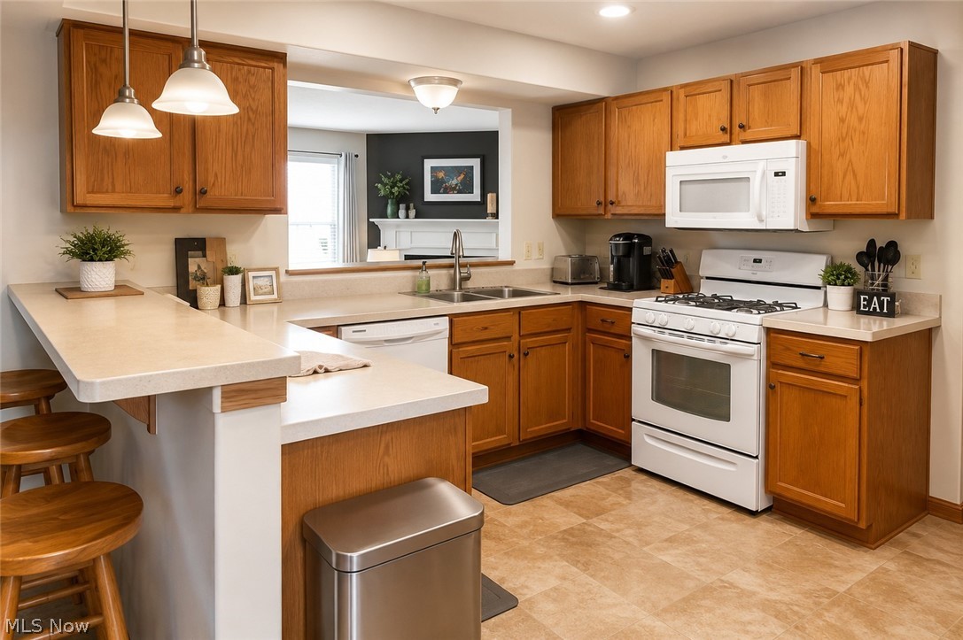 Monterey Bay Condo Ph III - Residential