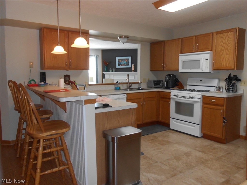 Monterey Bay Condo Ph III - Residential