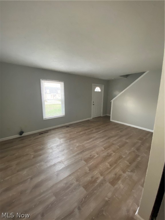 Brentwood Village 03/R Dvoraks - Residential Lease