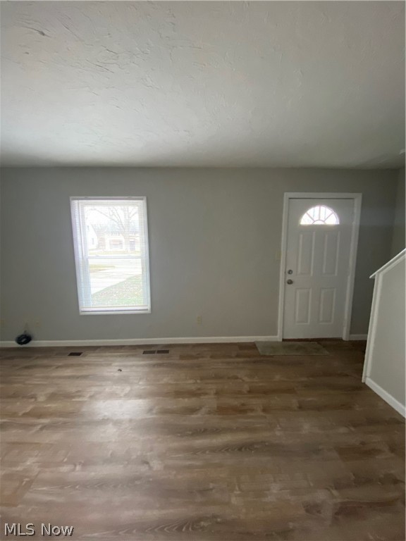 Brentwood Village 03/R Dvoraks - Residential Lease