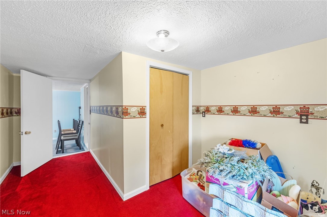Ella Hoyle 01 - Residential