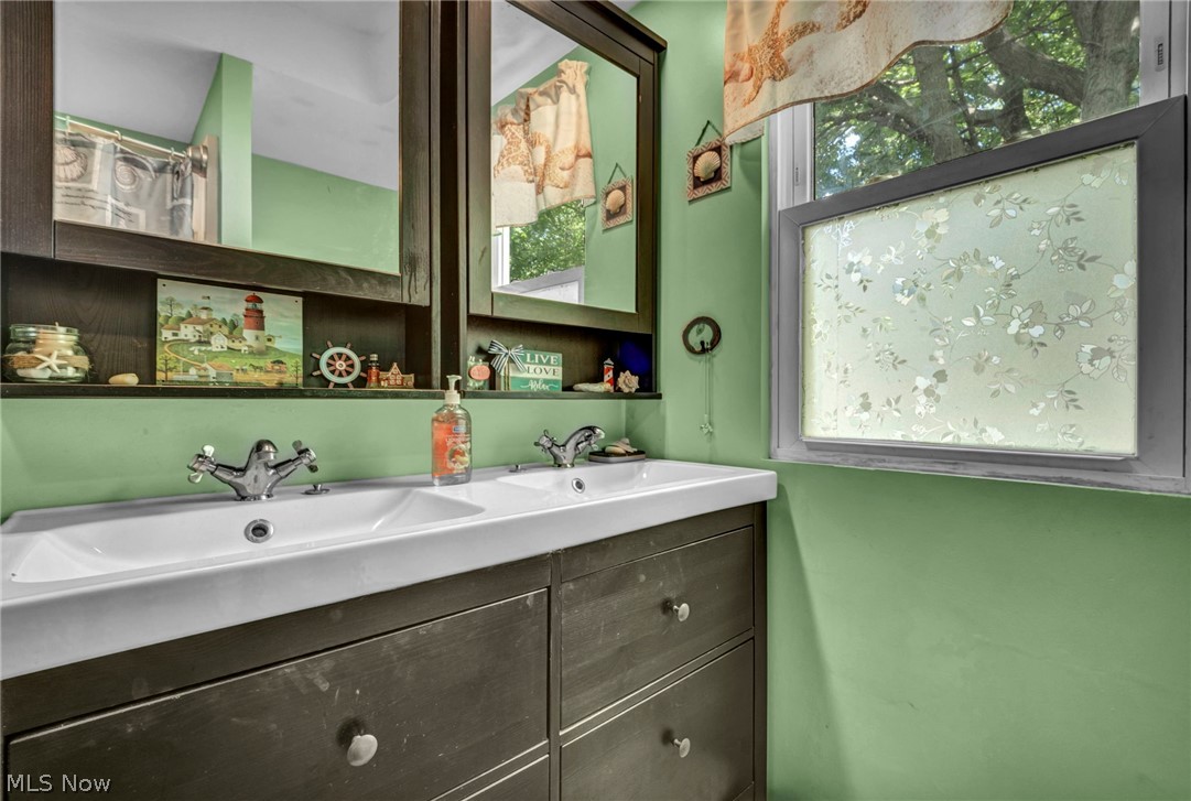 Grace B Codys Erieside Sub - Residential