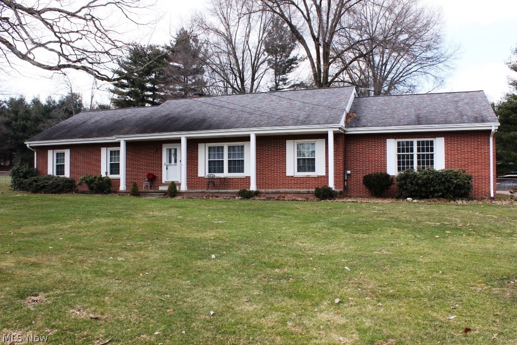 Amazing 4 bedroom/3.5 bath spacious brick cape with 2925SF (main level and up), 3 season sun room, & fenced .6 acre lot on dead end street* So much to offer, including 2 bedrooms on 1st floor including master with walk in closet & bath, 1st floor laundry, & 2 bedrooms with jack & jill bath on second floor* Living room* Formal dining room* 1st floor family room with built in’s, gas log fireplace & access to 3 season sun room.  Applianced kitchen ( refrigerator, range, dishwasher, microwave) with breakfast bar & pantry* 12 course unfinished basement with glass block windows, fireplace  & access to garage* Updates including, but not limited to, windows (4 yrs.), exterior doors (2 yrs.), shingles single layer 30 year (15 yrs.),  hot water heater (10 yrs.)* Hot water heat* Attic fan* 2 car back load garage (Everstone garage floor) and access to basement* Approx. 12x14 storage barn*  Fenced back yard* Covered front porch* Lovely treed setting* Home warranty provided*  Central air conditionin