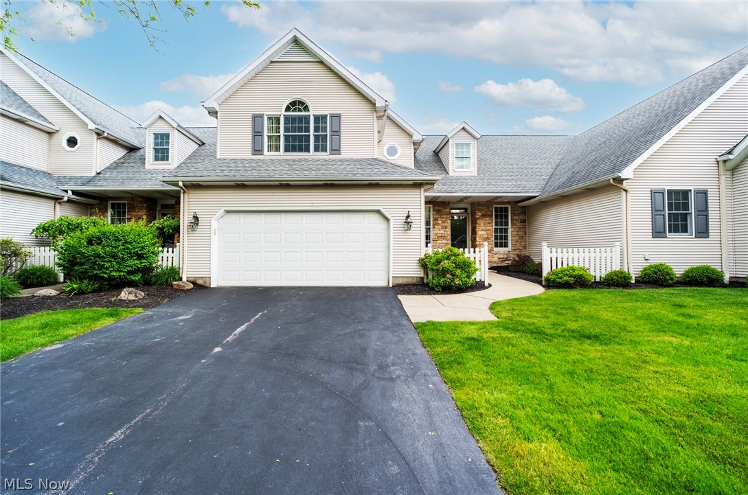 Olde Stone Crossing Condo - Residential