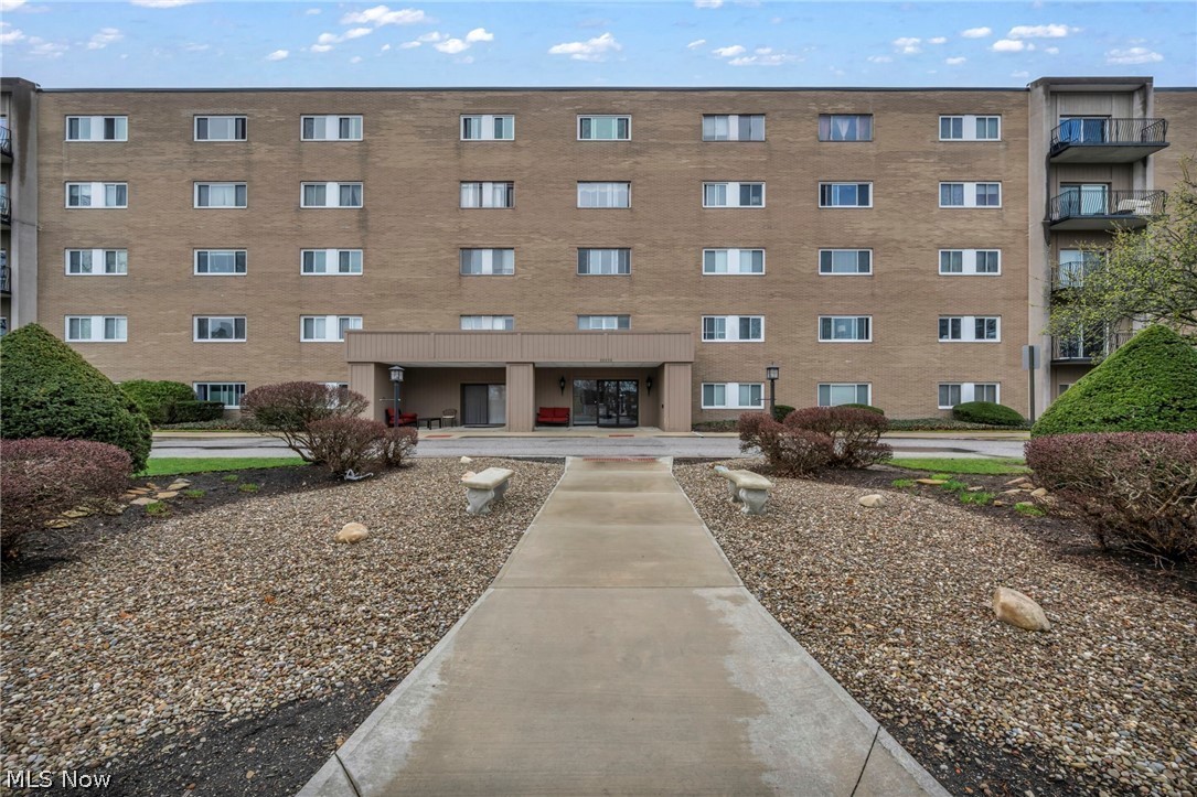 Great move-in ready condo unit located in the heart of Rocky River!  Spacious layout includes 2 bedrooms and 1 bath with dedicated dining area.  The unit features new LTV flooring throughout the entry, living room, dining area, kitchen, and hallway and features new carpet in the bedrooms!  There is access to the updated bathroom with new vanity and tiled shower area from master bedroom!  The kitchen has new countertops and includes all appliances!  

This building features a community pool and there is a separate storage area, laundry area, and trash disposal all on the same floor as the unit!  There is also a party center available for use as well!   

Close to dining, shopping, highways and schools.  There is one (1) underground assigned parking spot plus plenty of guest parking!  Pets and leasing allowed.