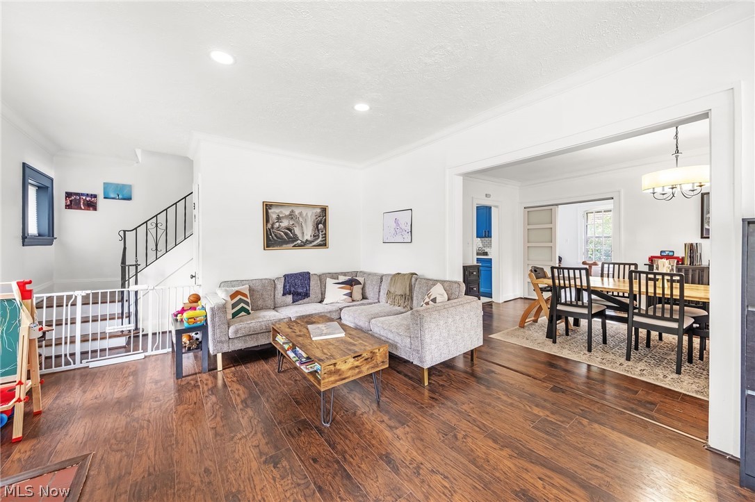 Forest Hill - Residential Income