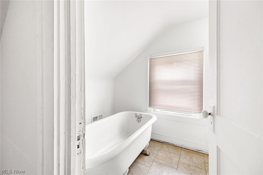 Forest Hill - Residential Income