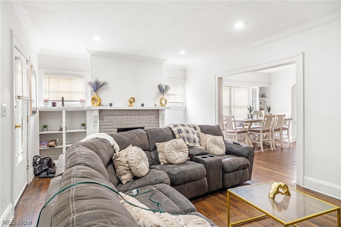 Forest Hill - Residential Income