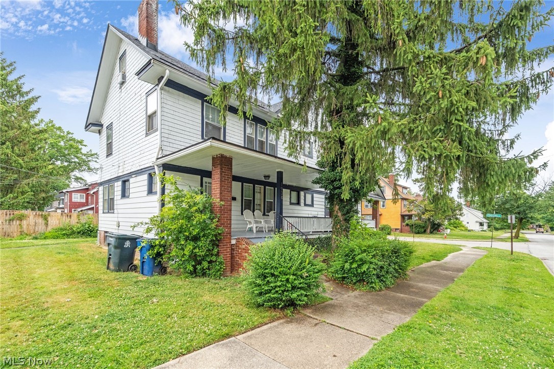 Forest Hill - Residential Income