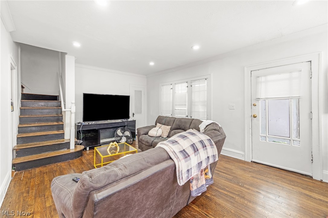 Forest Hill - Residential Income