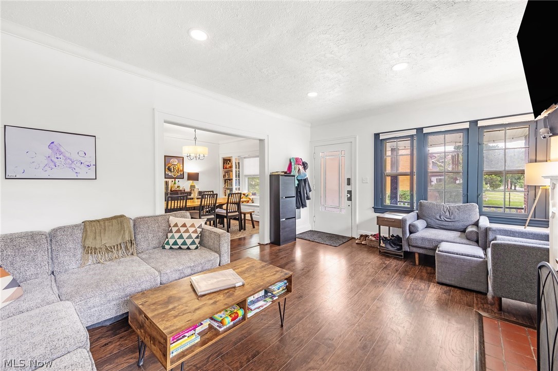 Forest Hill - Residential Income