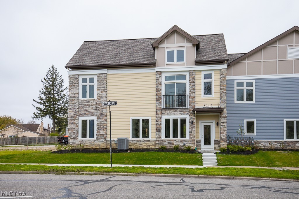 Van Aken Mews - Residential