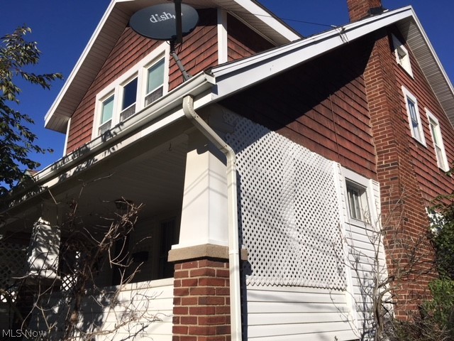Two story Kenmore area colonial with first floor half bath, 3 bay garage, and lots of potential.