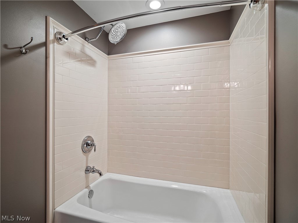 Hemlock Hill Dev - Residential
