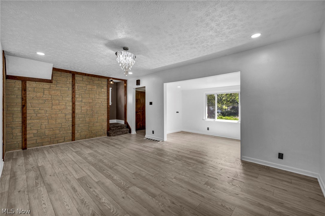 Orchard Acres 01 - Residential