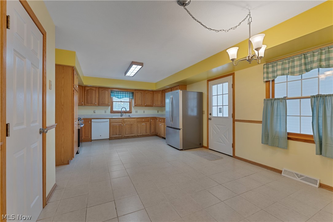 City/Canfield - Residential