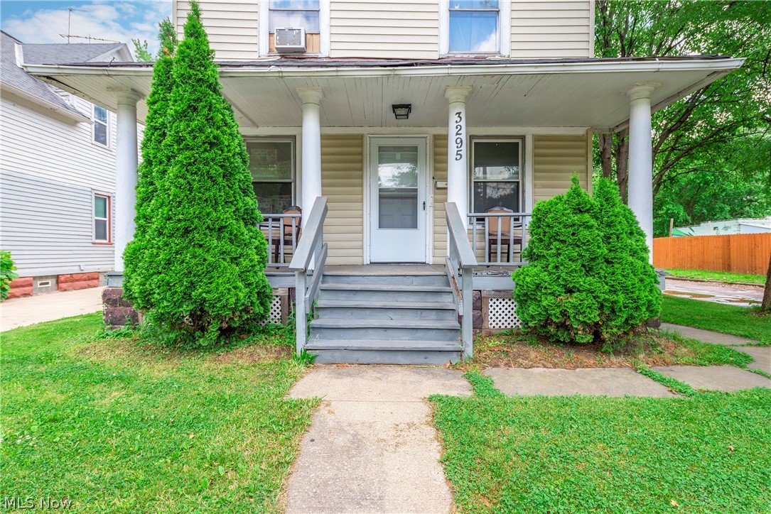 Hoyt - Residential Income