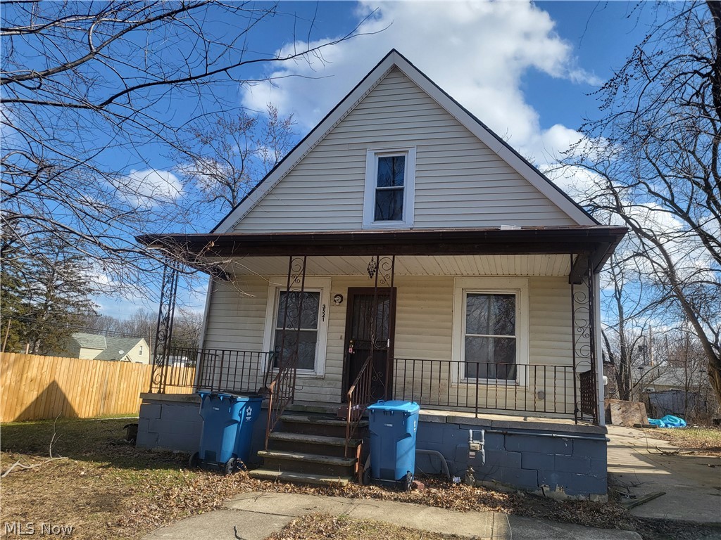 Investor Opportunity – Bungalow with Potential! Bring your vision and tools to this charming bungalow full of opportunity. Situated on an expansive lot, this home offers a detached two-car garage, a welcoming front porch, and an efficient floor plan ready to be transformed. The home features 2–3 bedrooms and ready for renovation. With some work and creativity, this property could truly shine. Whether you’re an investor, flipper, or buyer looking to build sweat equity, this is a chance to fix it your way and save. Great potential, generous outdoor space, and endless possibilities make this property a smart investment opportunity. Bring your ideas and unlock the value!