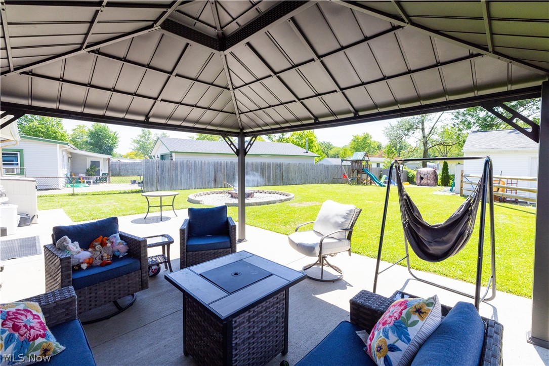 Eaton Homes - Residential
