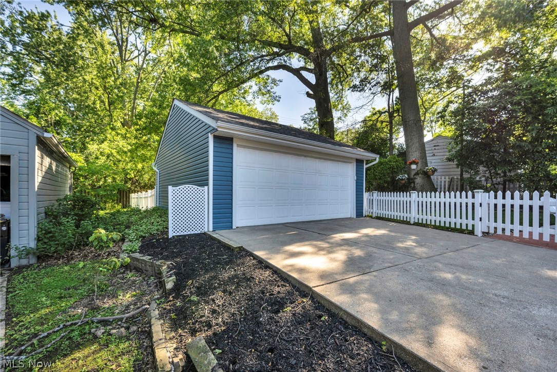 Lake Park - Residential