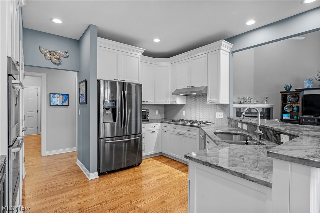Clubside Manor Condo Ph 07 - Residential