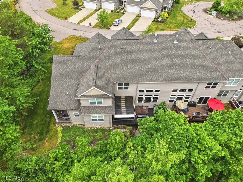 Lake Medina Clstr Homes Sub Ph - Residential