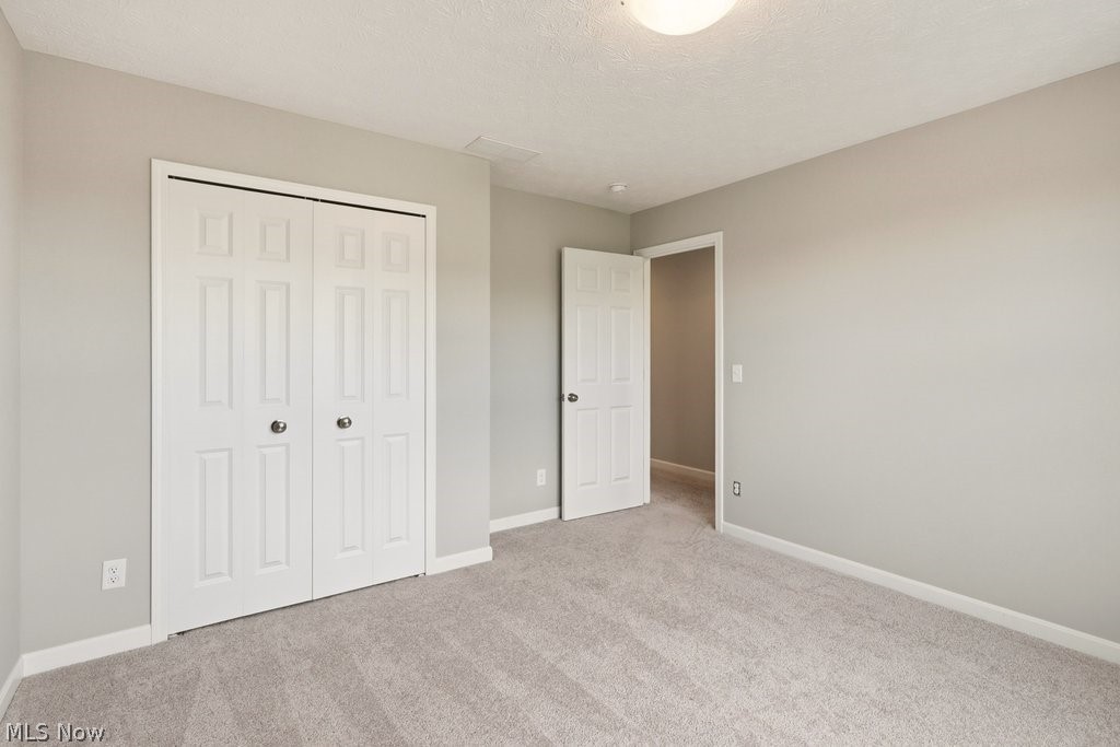 Lake Medina Clstr Homes Sub Ph - Residential
