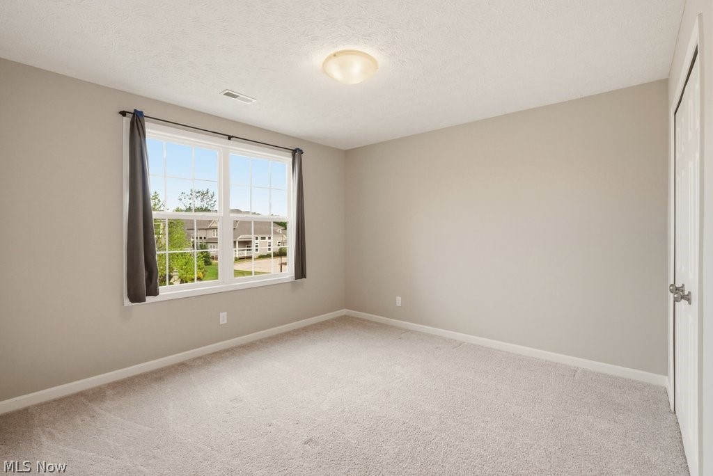 Lake Medina Clstr Homes Sub Ph - Residential
