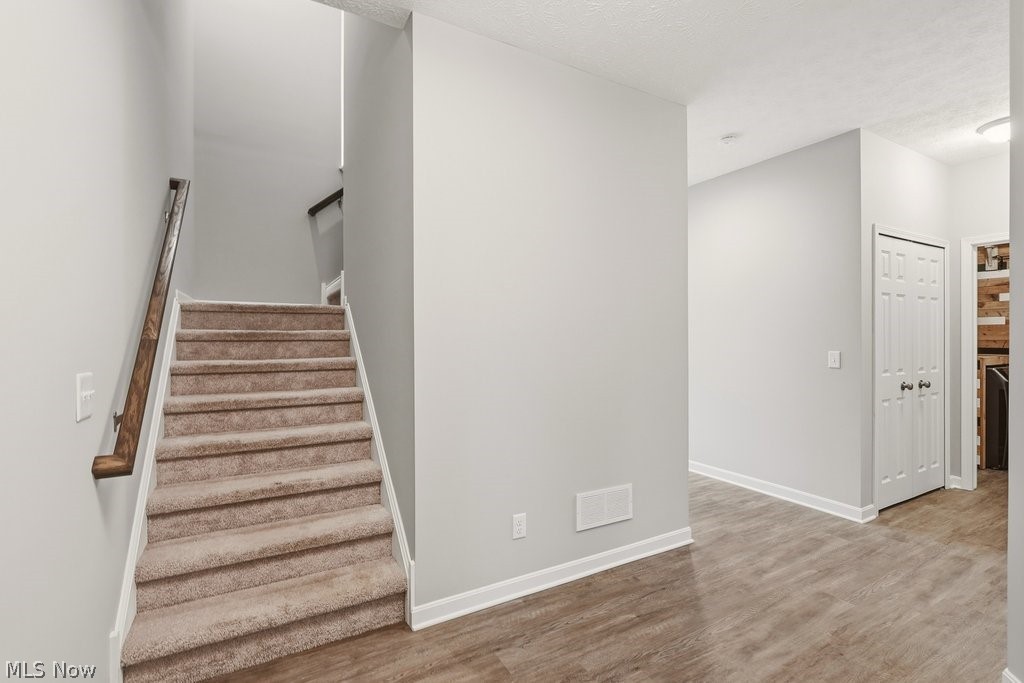 Lake Medina Clstr Homes Sub Ph - Residential