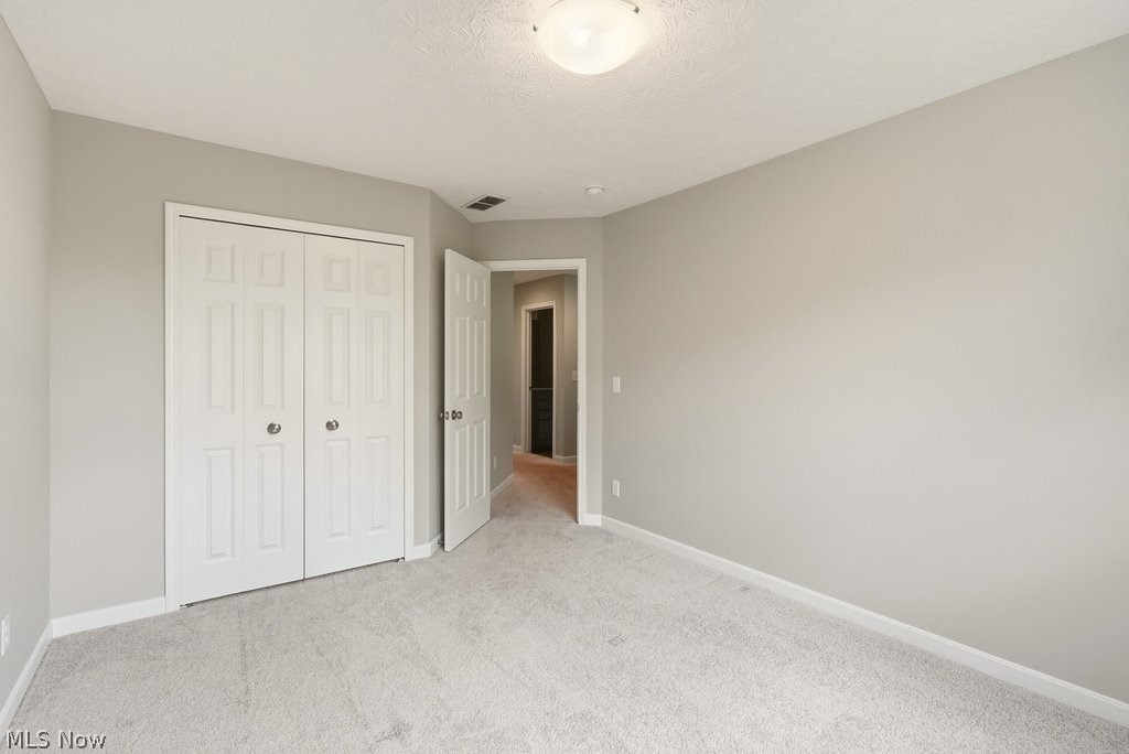 Lake Medina Clstr Homes Sub Ph - Residential