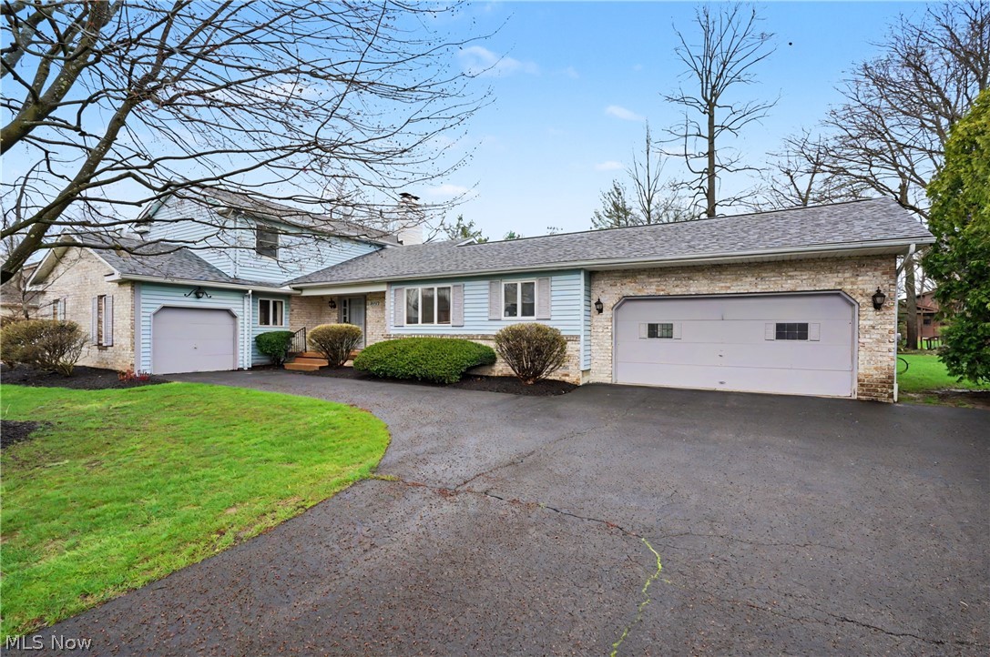Welcome home! Situated in the sought after Four Seasons community, this spacious 3 bedroom, 2.5 bath home offers over 2,600 square feet of living space on nearly half an acre. The layout features generous living areas, a functional floor plan, and plenty of natural light. Outside, you'll find a spacious yard perfect for entertaining, relaxing, or adding your own personal touch. Conveniently located near local amenities while still offering a quiet setting, this property is a great opportunity to make it your own. The property is being offered as-is. Recent improvements include a full exterior pressure wash, professionally cleaned carpeting throughout, refreshed landscaping, and repairs made to the front porch concrete. This home has been well prepared for its next owner. Schedule your showing today!