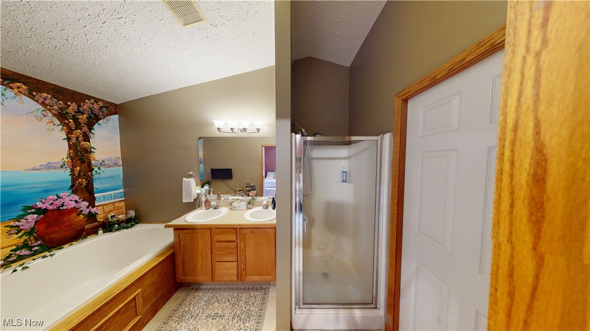Lakes/Brittany Pointe - Residential