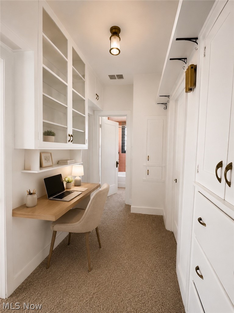 Warren Real Estate Companys - Residential