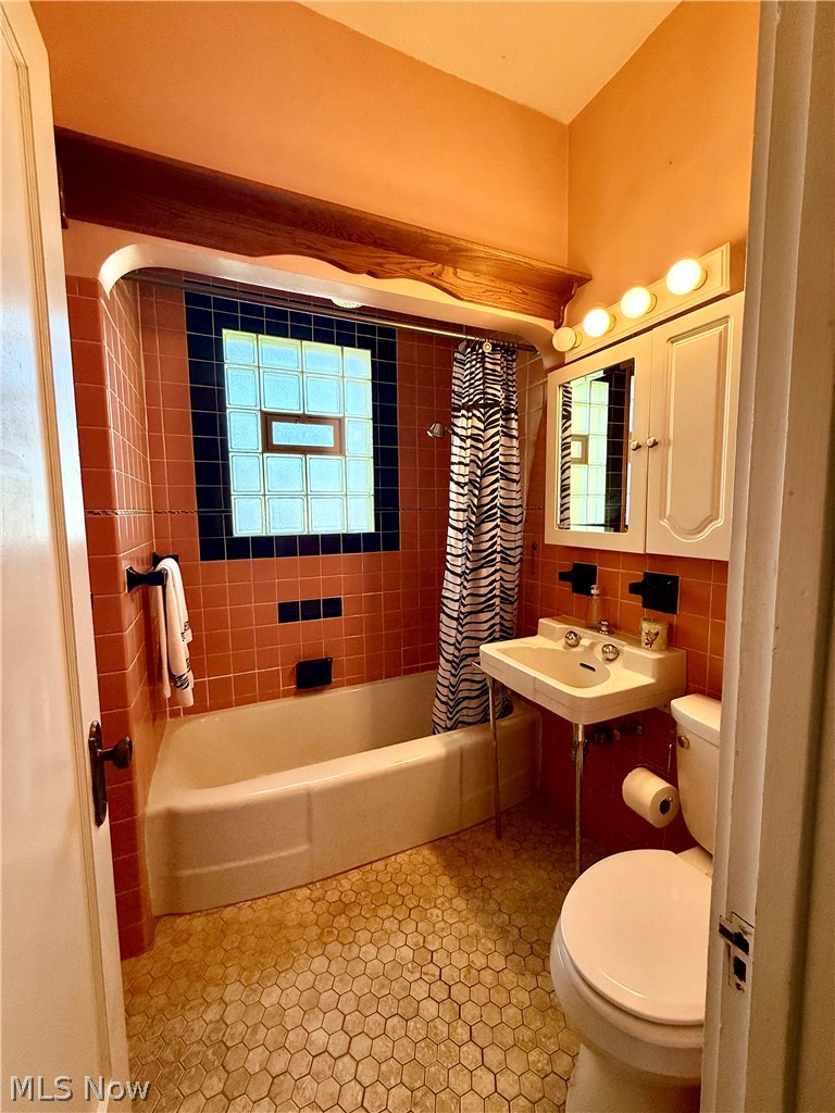 Warren Real Estate Companys - Residential