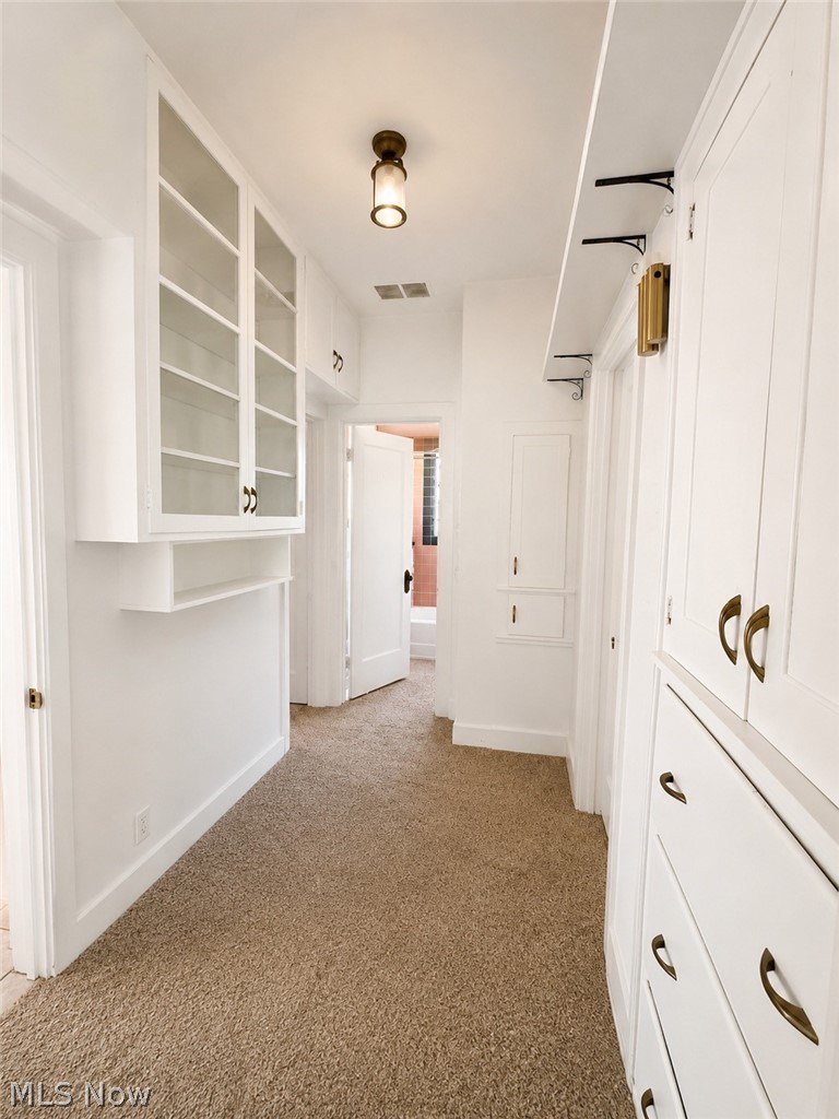 Warren Real Estate Companys - Residential