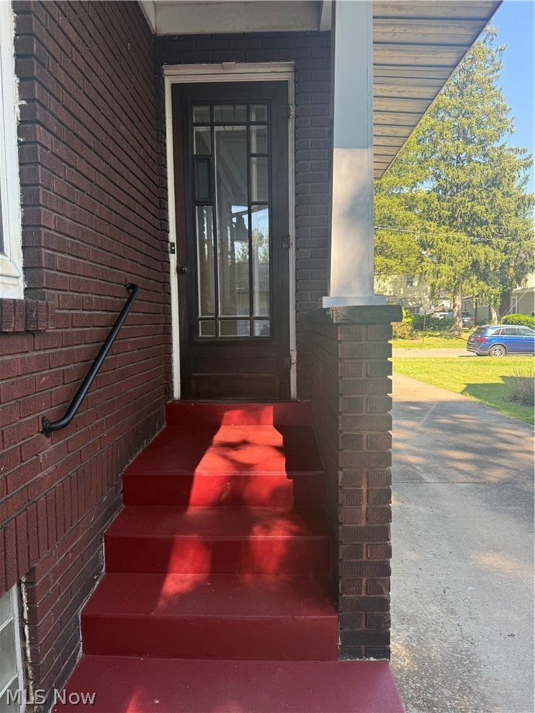 Warren Real Estate Companys - Residential