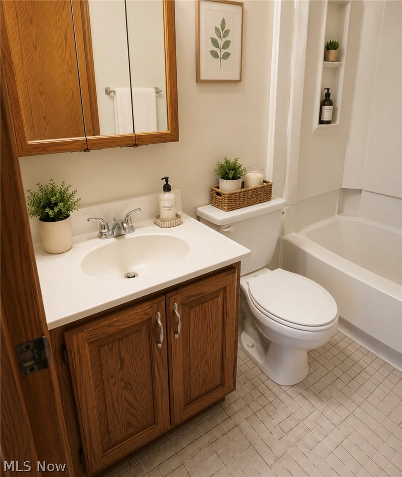 King Path Condo - Residential