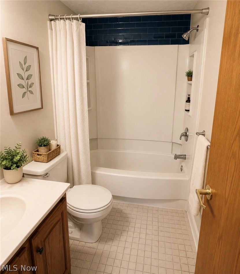 King Path Condo - Residential