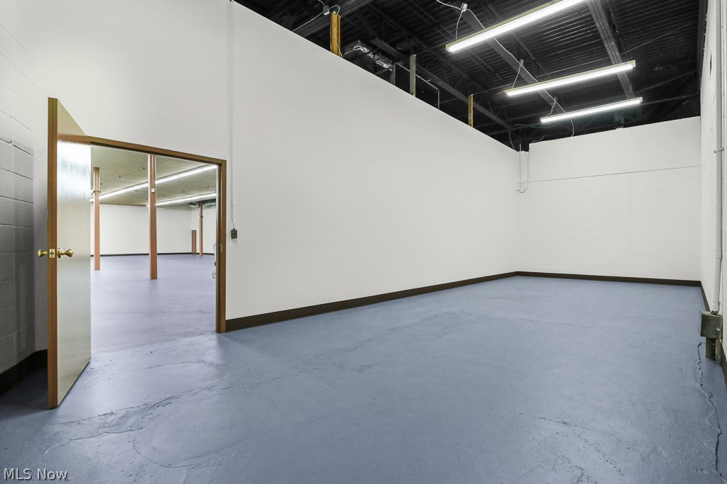 Denison - Commercial Sale