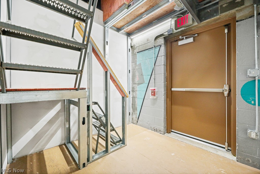 Denison - Commercial Sale