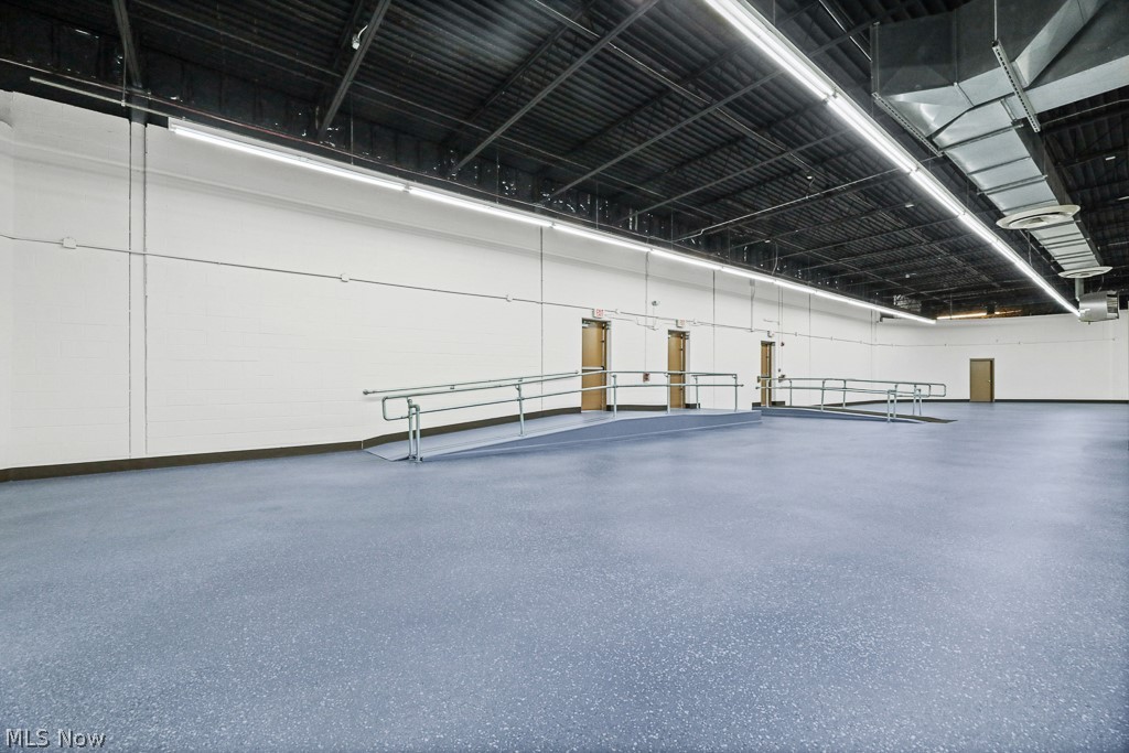 Denison - Commercial Sale