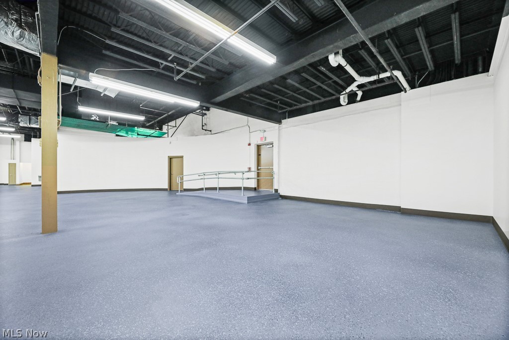 Denison - Commercial Sale