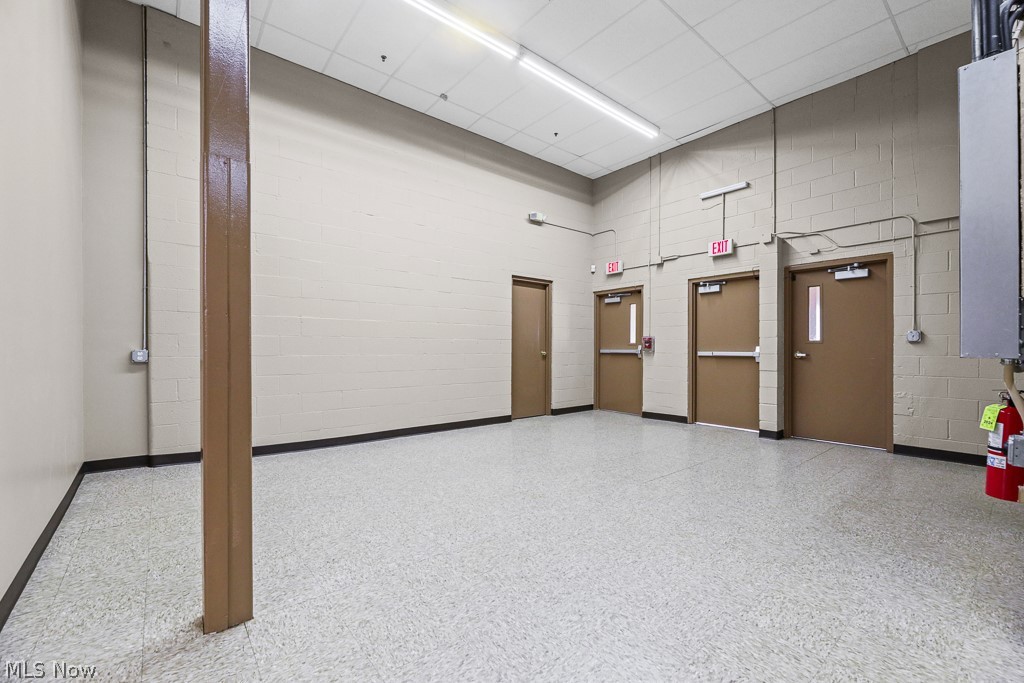 Denison - Commercial Sale