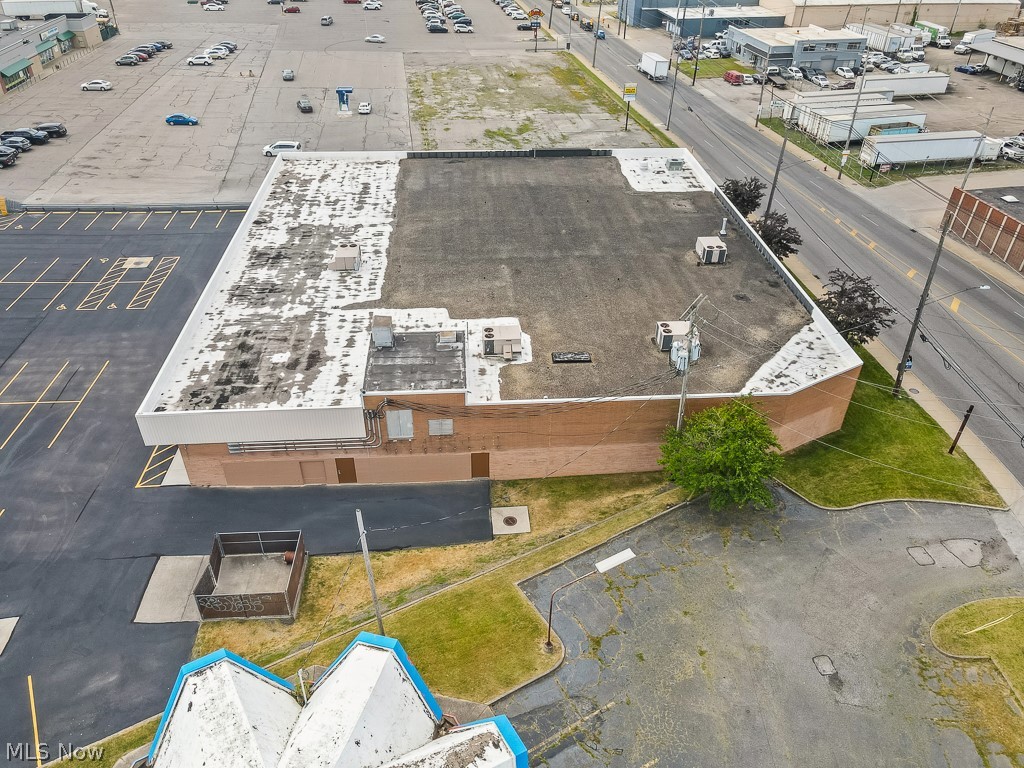 Denison - Commercial Sale