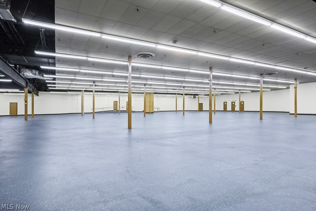 Denison - Commercial Sale